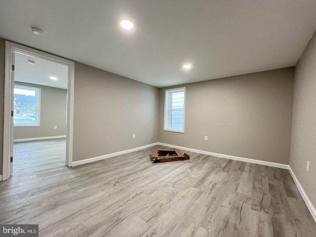 209 BLOCKER, Ridgeley, WV 26753