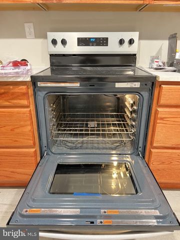 209 BLOCKER, Ridgeley, WV 26753