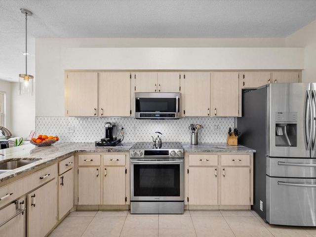 11310 GLENMONT DRIVE, Tampa, FL 33635