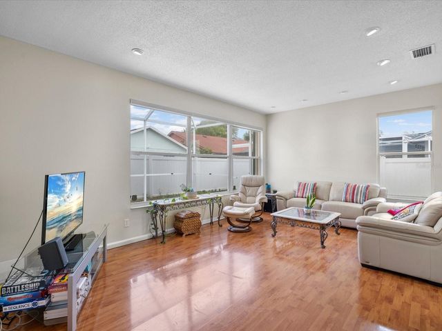 11310 GLENMONT DRIVE, Tampa, FL 33635