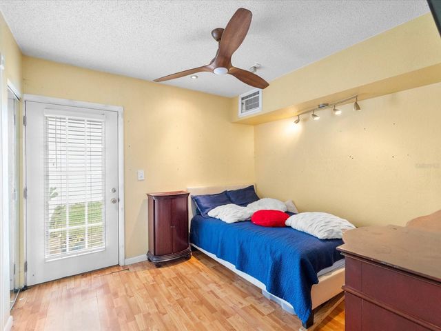 11310 GLENMONT DRIVE, Tampa, FL 33635