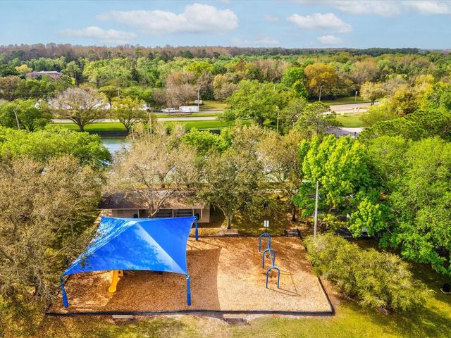 11310 GLENMONT DRIVE, Tampa, FL 33635