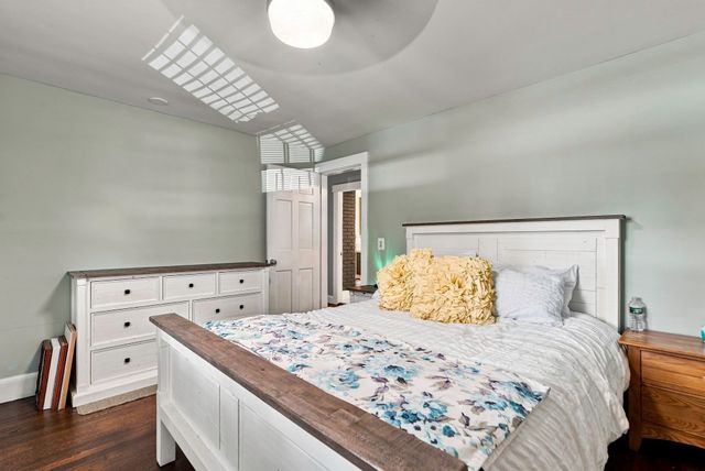 8 Mellen St, Hopedale, MA 01747