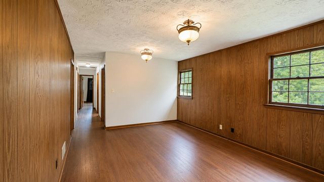 2197 Waring Road NW, Dalton, GA 30721