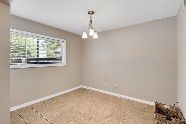 1817 Crossflower Cv Unit 84, Germantown, TN 38138