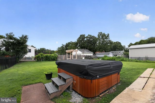 528 PITMAN AVE, Pitman, NJ 08071