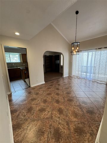 11322 Briar Forest Drive, Houston, TX 77077
