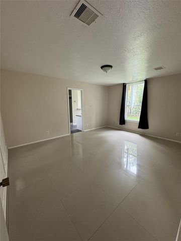 11322 Briar Forest Drive, Houston, TX 77077