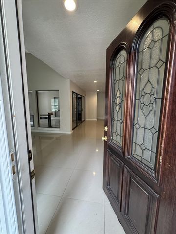11322 Briar Forest Drive, Houston, TX 77077