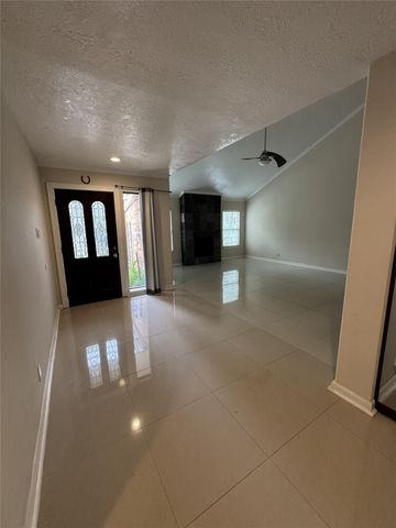 11322 Briar Forest Drive, Houston, TX 77077