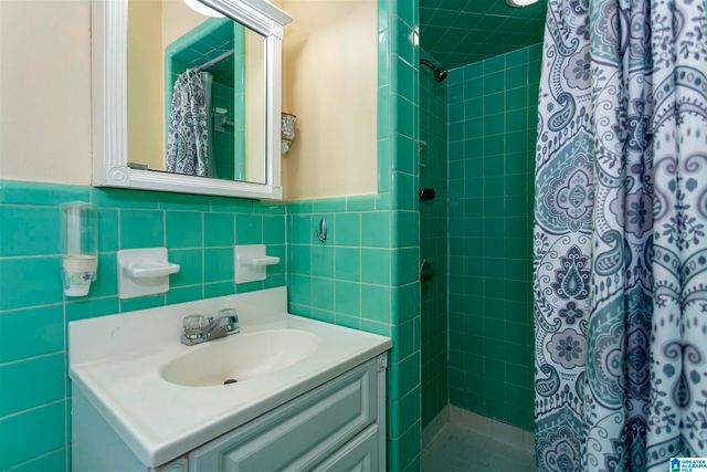 1017 9TH COURT, Pleasant Grove, AL 35127