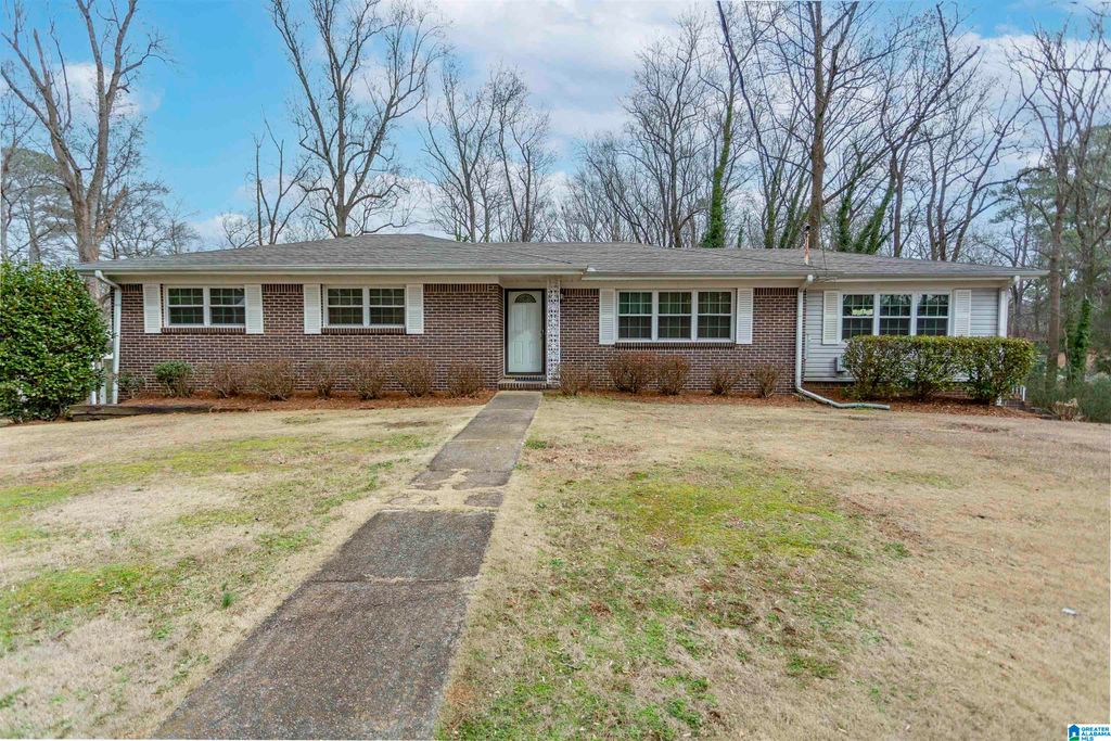 1017 9TH COURT, Pleasant Grove, AL 35127