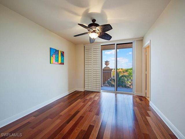 6597 NICHOLAS BLVD 503, Naples, FL 34108