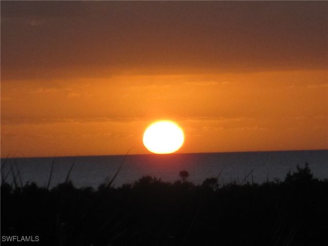 6597 NICHOLAS BLVD 503, Naples, FL 34108