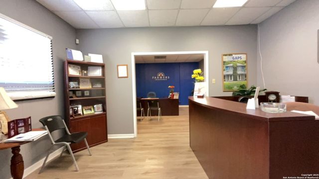 1103,1105,1113 New Laredo HWY, San Antonio, TX 78211