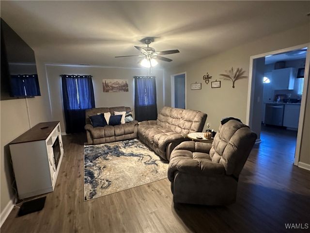 199 5th NW, Gordo, AL 35466