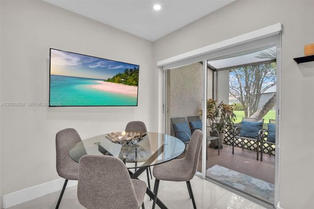 15743 Woodgate Pl E, Sunrise, FL 33326