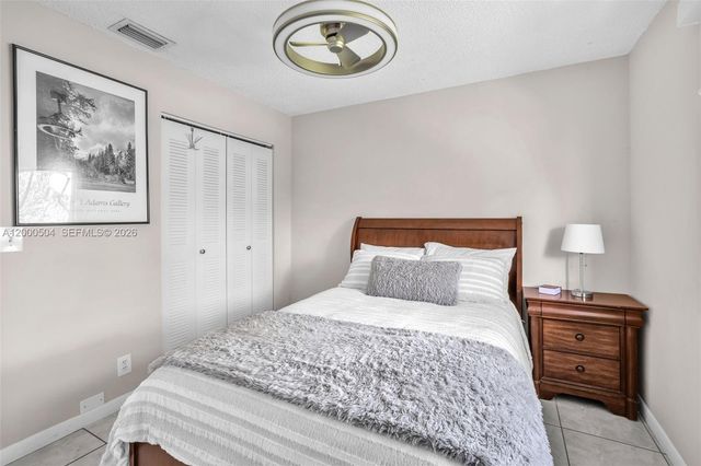 15743 Woodgate Pl E, Sunrise, FL 33326