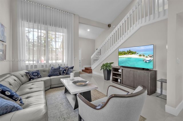 15743 Woodgate Pl E, Sunrise, FL 33326