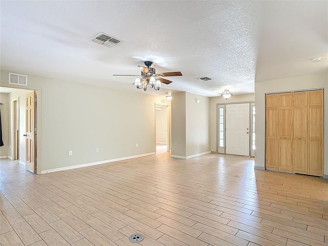 6100 WINNING WOOD TRAIL, De Leon Springs, FL 32130