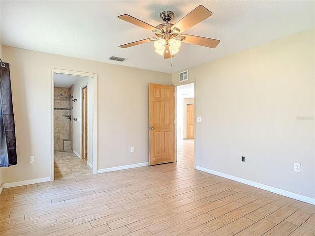 6100 WINNING WOOD TRAIL, De Leon Springs, FL 32130