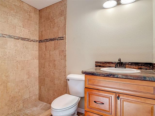 6100 WINNING WOOD TRAIL, De Leon Springs, FL 32130