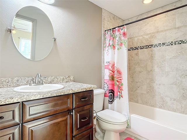 6100 WINNING WOOD TRAIL, De Leon Springs, FL 32130