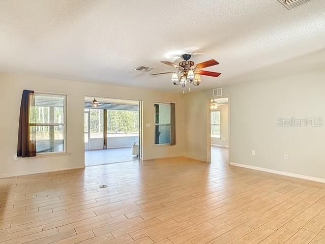 6100 WINNING WOOD TRAIL, De Leon Springs, FL 32130