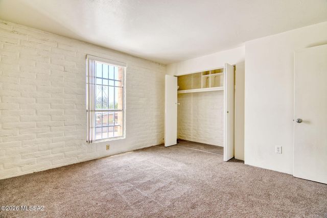 2875 N Tucson Blvd Apt 44, Tucson, AZ 85716