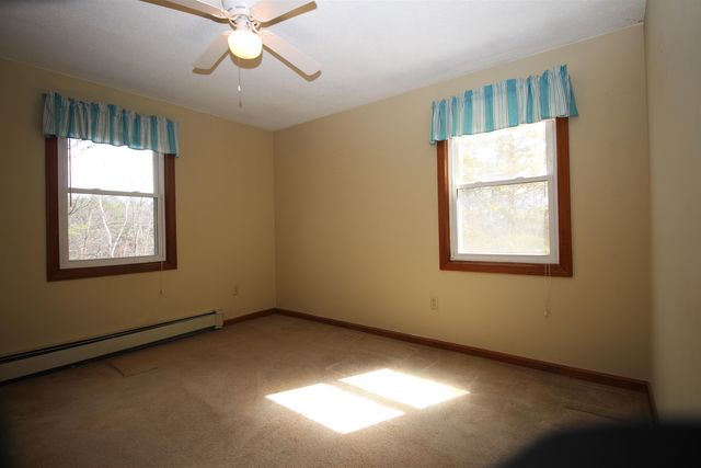 150 Porcupine Circle, Salem, NH 03079