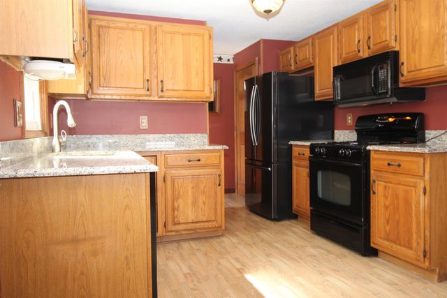 150 Porcupine Circle, Salem, NH 03079