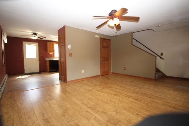 150 Porcupine Circle, Salem, NH 03079