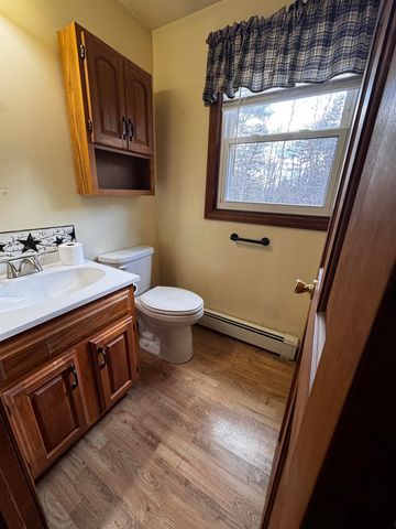 150 Porcupine Circle, Salem, NH 03079