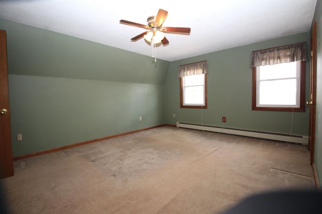 150 Porcupine Circle, Salem, NH 03079