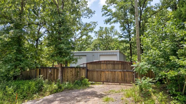 136 Kings Row, Malakoff, TX 75148