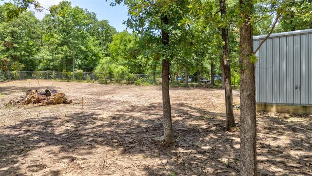 136 Kings Row, Malakoff, TX 75148