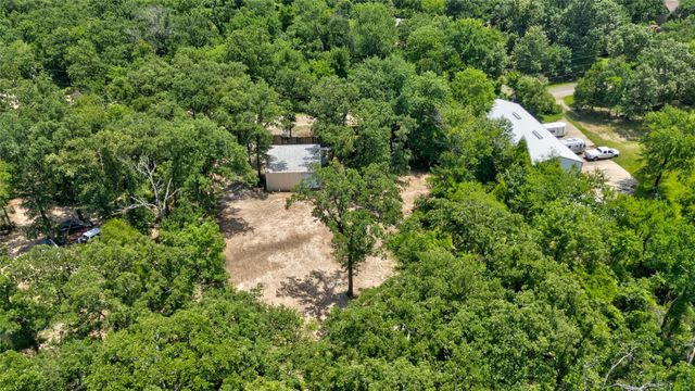 136 Kings Row, Malakoff, TX 75148