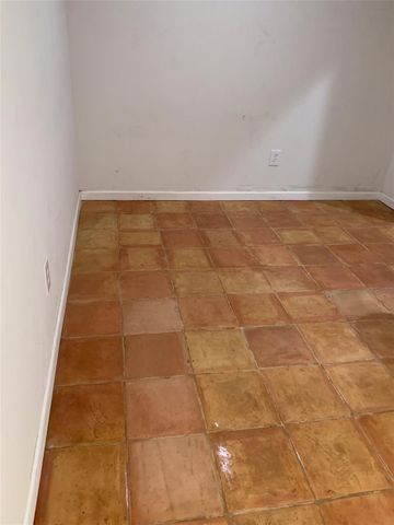 136 Kings Row, Malakoff, TX 75148