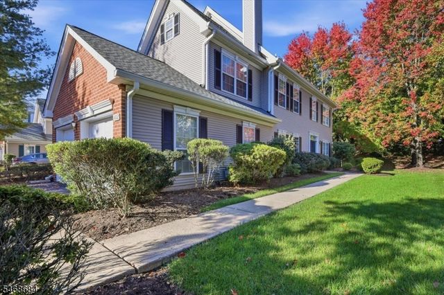 1802 S Branch Dr, Readington Twp., NJ 08889