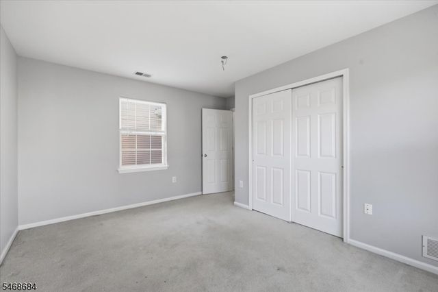 1802 S Branch Dr, Readington Twp., NJ 08889