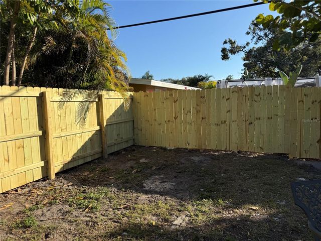 3000 KAREN AVENUE, Largo, FL 33774
