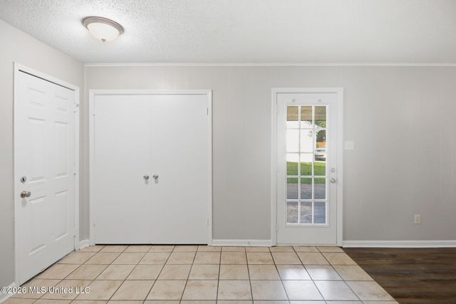 3135 Forest Glen Drive, Horn Lake, MS 38637