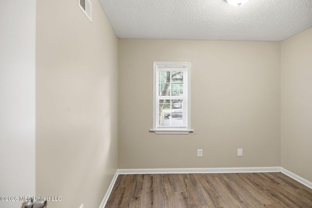 3135 Forest Glen Drive, Horn Lake, MS 38637