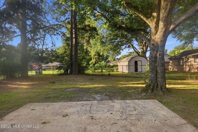3135 Forest Glen Drive, Horn Lake, MS 38637