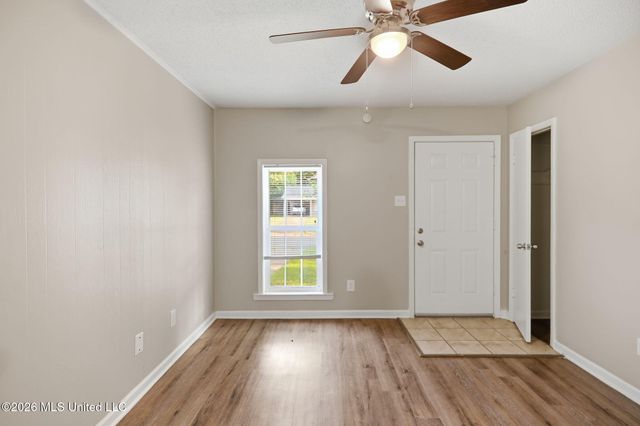 3135 Forest Glen Drive, Horn Lake, MS 38637