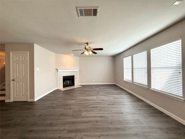 1728 Flamingo Drive, Little Elm, TX 75068