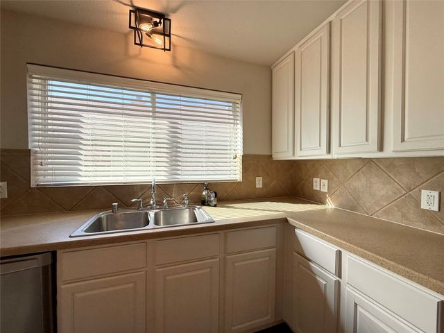 1728 Flamingo Drive, Little Elm, TX 75068