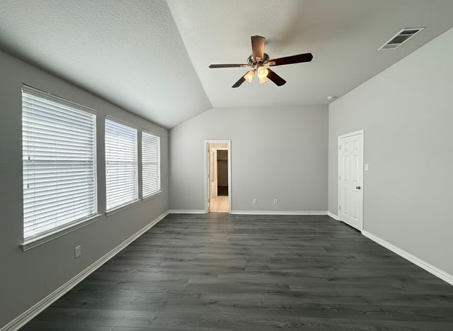 1728 Flamingo Drive, Little Elm, TX 75068