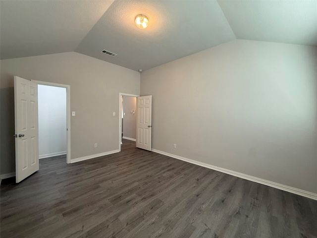 1728 Flamingo Drive, Little Elm, TX 75068