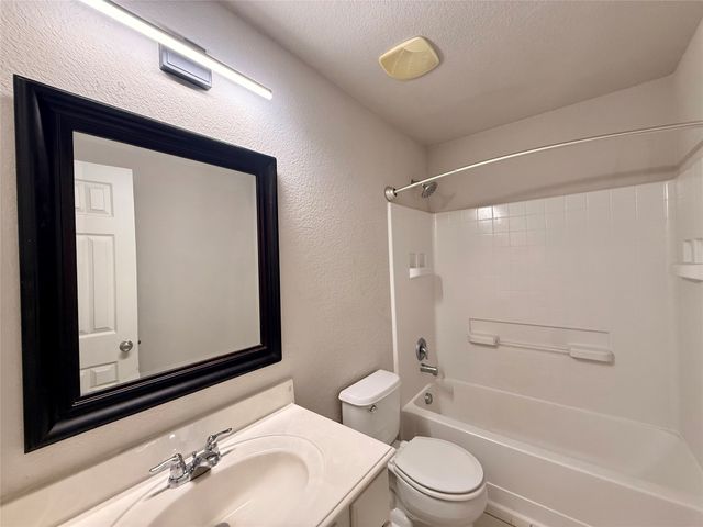 1728 Flamingo Drive, Little Elm, TX 75068